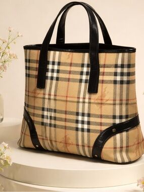 AUTHENTIC LARGE TOTE BAG BURBERRY.